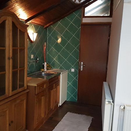 Lira Inn Ni 외부 사진