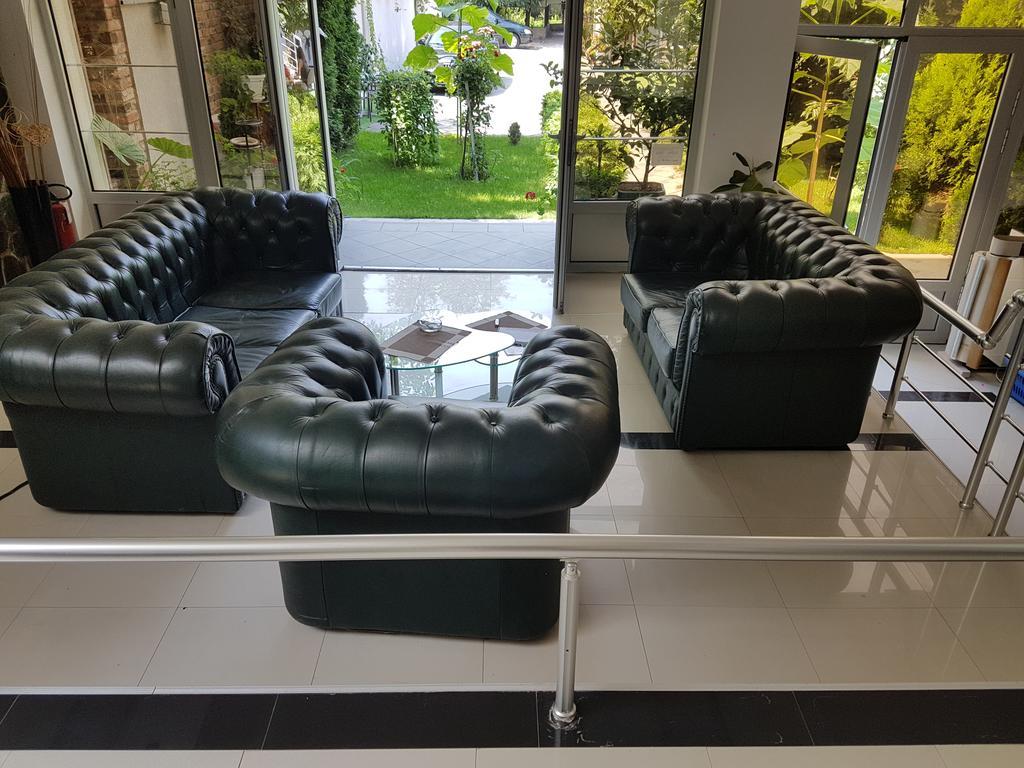 Lira Inn Ni 외부 사진