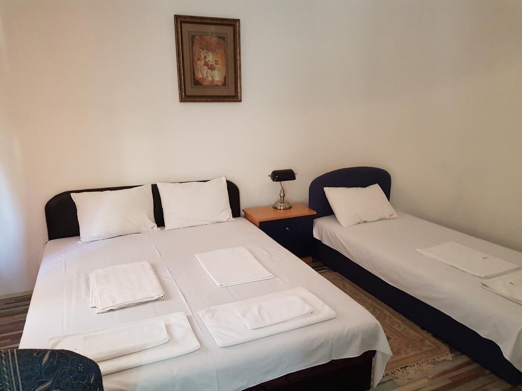 Lira Inn Ni 외부 사진
