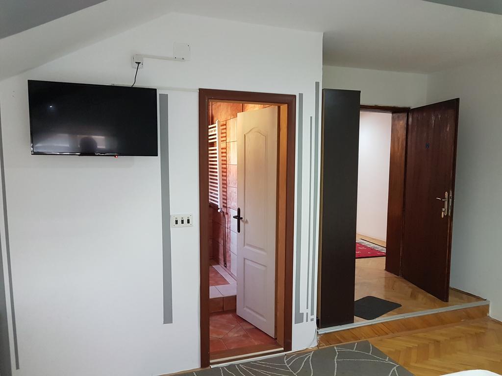 Lira Inn Ni 외부 사진