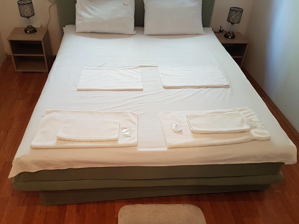 Lira Inn Ni 외부 사진