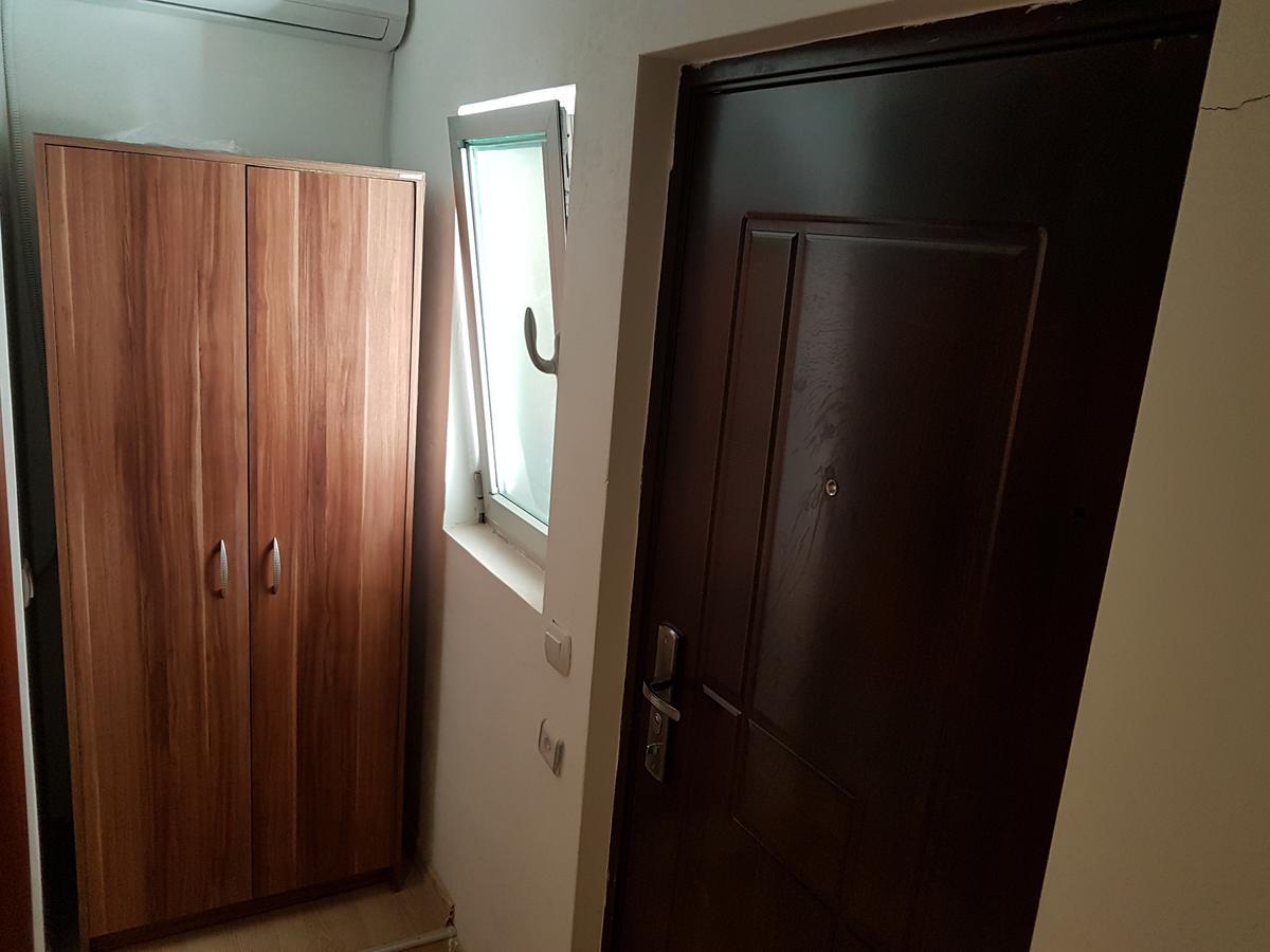 Lira Inn Ni 외부 사진